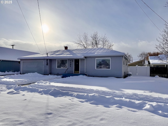 view of front facade with a garage