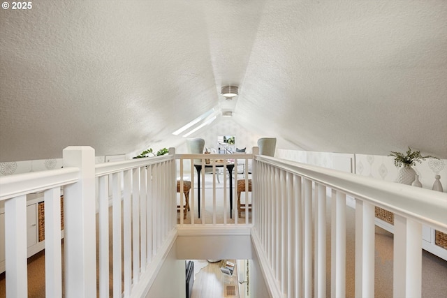 364 Northshore Rd, Lake Oswego, OR 97034 - corridor featuring a textured ceiling and lofted ceiling