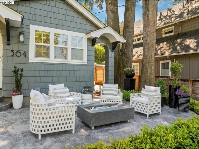 364 Northshore Rd, Lake Oswego, OR 97034 - view of patio / terrace featuring outdoor lounge area