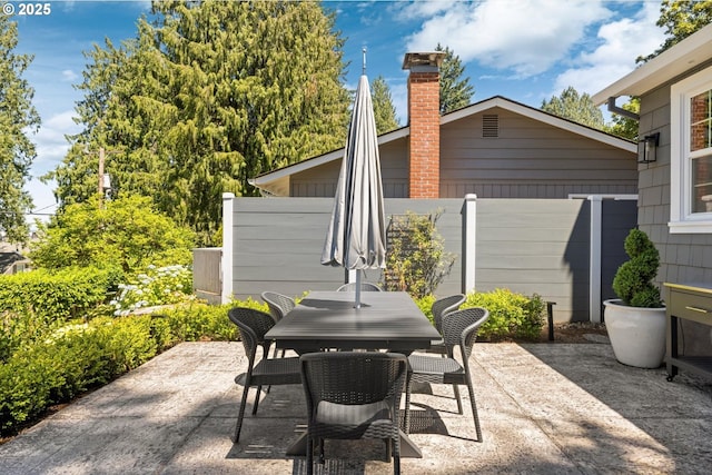 364 Northshore Rd, Lake Oswego, OR 97034 - view of patio featuring outdoor dining space