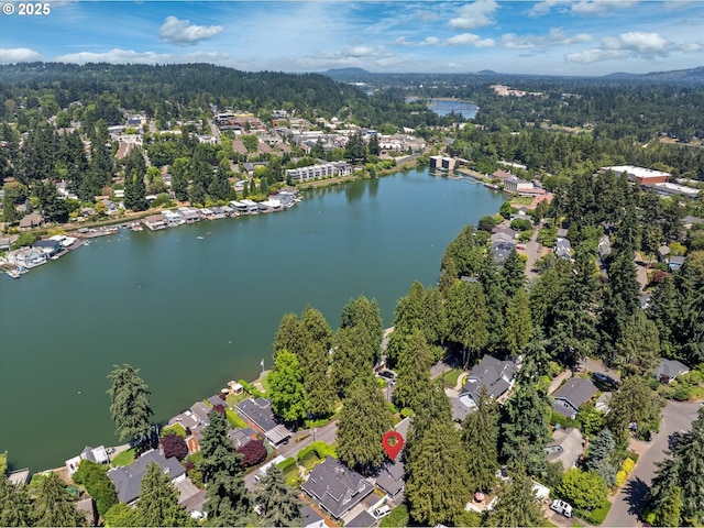 364 Northshore Rd, Lake Oswego, OR 97034 - aerial view of property and surrounding area featuring nearby suburban area