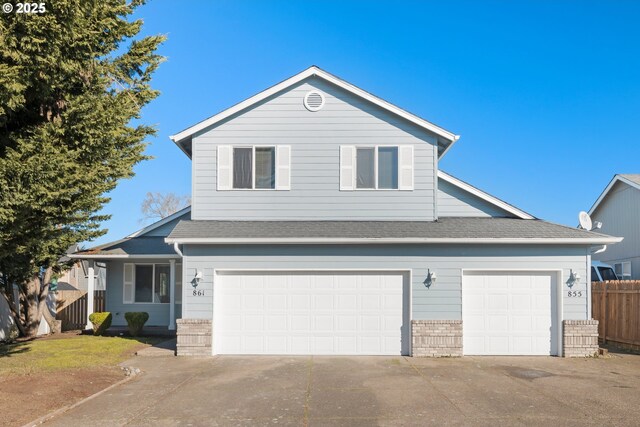 view of front facade with a garage