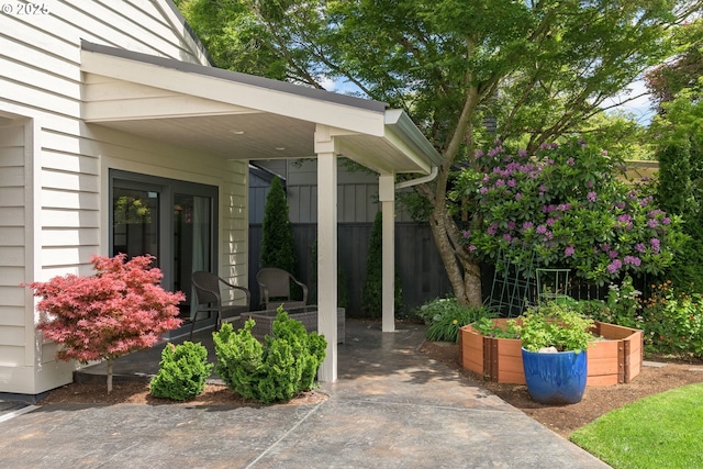 2150 Greenview St, Eugene, OR 97401 - view of exterior entry with a patio area
