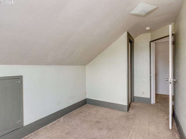 486 S Knott St, Canby, OR 97013 - bonus room featuring vaulted ceiling and carpet flooring