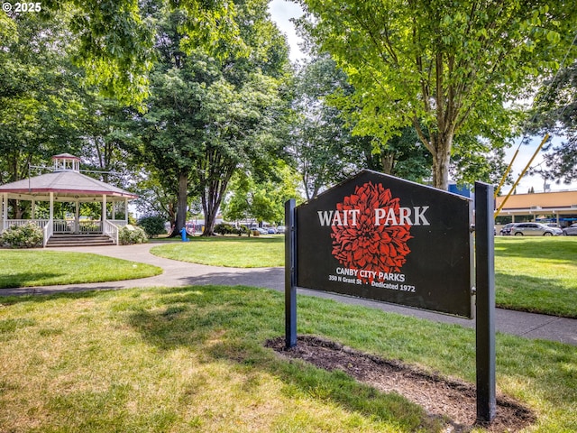 486 S Knott St, Canby, OR 97013 - community / neighborhood sign featuring a yard