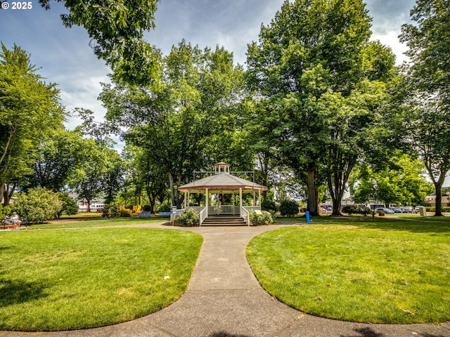 486 S Knott St, Canby, OR 97013 - view of property's community with a gazebo and a lawn