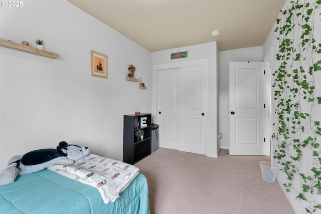 813 NW 1st Ave, Canby, OR 97013 - bedroom featuring carpet and a closet