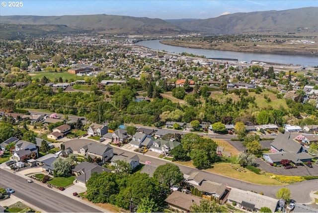 1825 Minnesota St, The Dalles, OR 97058 - aerial view featuring a residential view and a water and mountain view