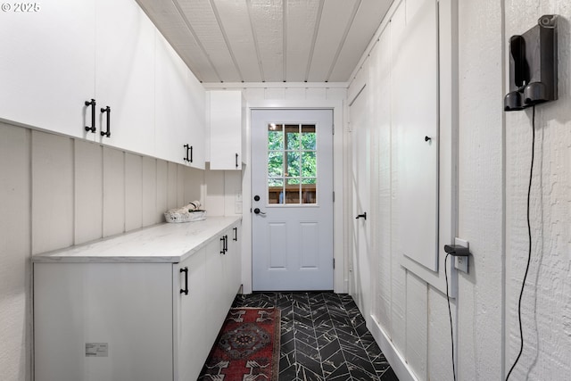 988 Savage Creek Rd, Grants Pass, OR 97527 - view of doorway