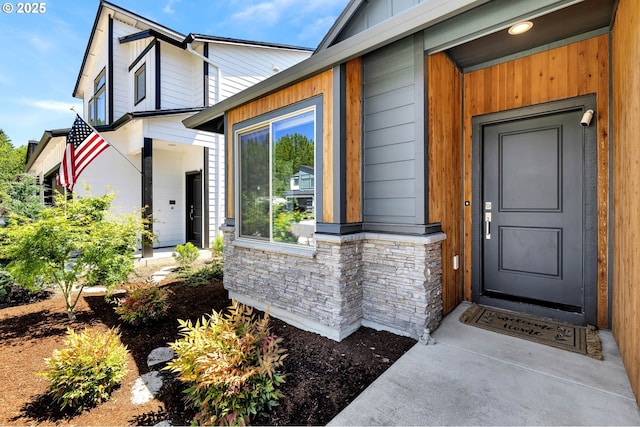 13009 NE 106th Cir, Vancouver, WA 98682 - entrance to property with stone siding