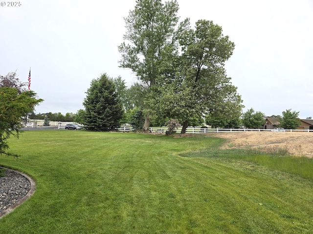 80393 Zimmer Ln, Hermiston, OR 97838 - view of yard