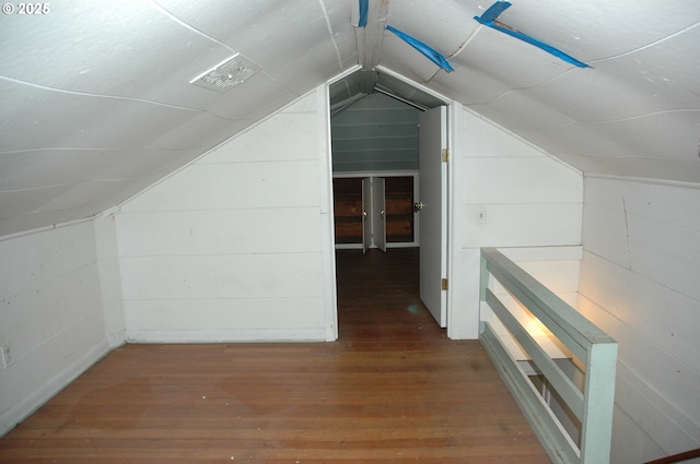 124 S 20th St, Saint Helens, OR 97051 - bonus room featuring lofted ceiling and hardwood / wood-style flooring