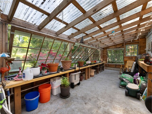 25210 E Arrah Wanna Blvd, Welches, OR 97067 - sunroom / solarium with lofted ceiling