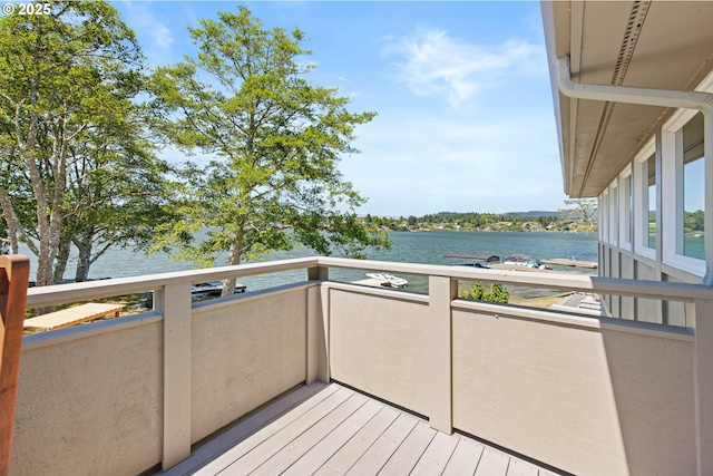 2941 NE Loop Dr, Otis, OR 97368 - balcony with a water view
