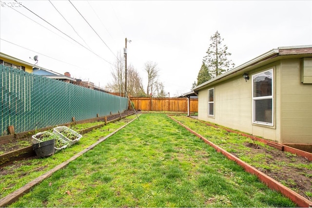 1209 NW 53rd St, Vancouver, WA 98663 - view of yard featuring a garden