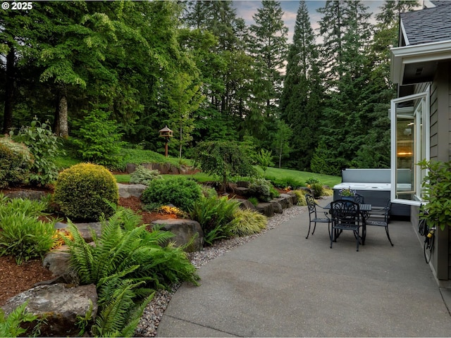 28800 SW Wildhaven Ln, Hillsboro, OR 97123 - view of patio with outdoor dining space