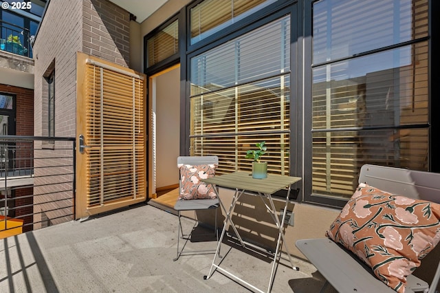 725 NW 10th Ave Unit 503, Portland, OR 97209 - view of patio