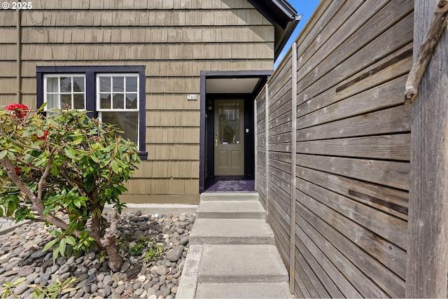 760 Jerome Ave, Astoria, OR 97103 - view of exterior entry