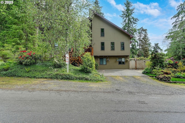 1946 Roberta Ave S, Salem, OR 97301 - view of front of property with a wooden deck and driveway