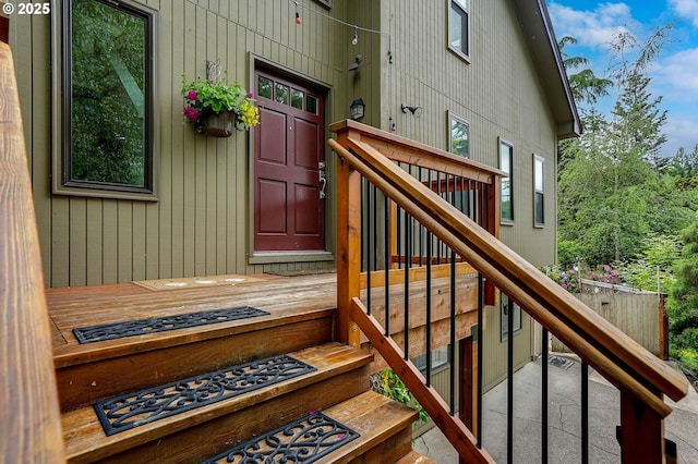 1946 Roberta Ave S, Salem, OR 97301 - wooden terrace featuring stairs