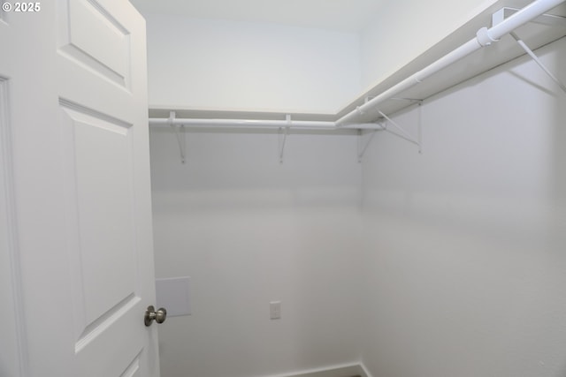 180 SE Darrell Ave, Winston, OR 97496 - view of spacious closet