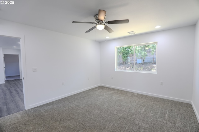 180 SE Darrell Ave, Winston, OR 97496 - unfurnished room featuring recessed lighting, carpet, and a ceiling fan