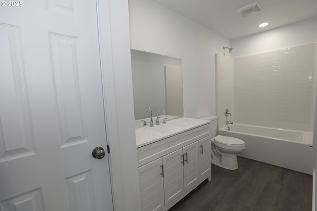 180 SE Darrell Ave, Winston, OR 97496 - full bathroom with vanity, wood finished floors, bathtub / shower combination, and recessed lighting