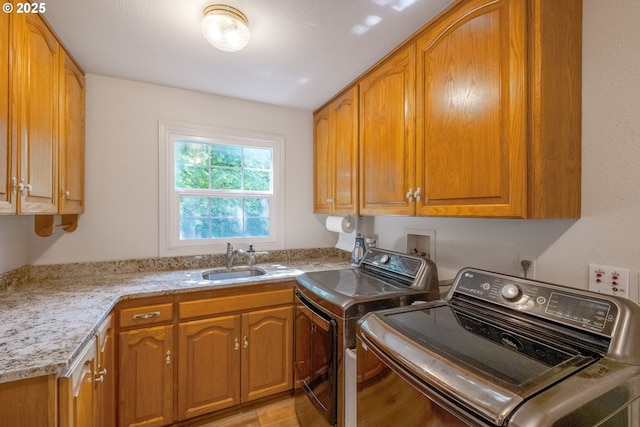 840 Springhill Dr, Albany, OR 97321 - laundry area with cabinet space, independent washer and dryer, and light wood finished floors