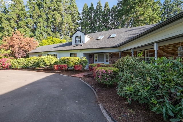 840 Springhill Dr, Albany, OR 97321 - cape cod home featuring brick siding and a shingled roof