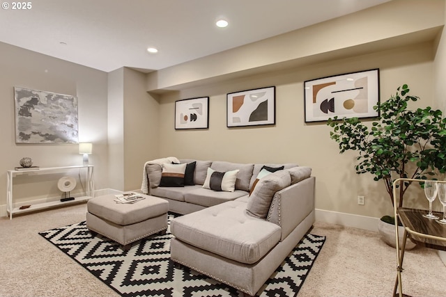 carpeted living room featuring recessed lighting and baseboards