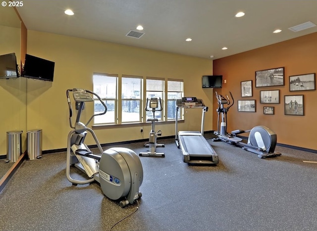 13885 SW Meridian St Unit 135, Beaverton, OR 97005 - workout area with recessed lighting