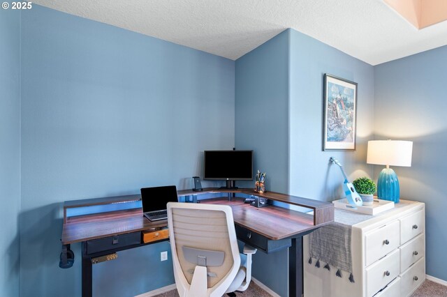 842 NE Rothbury Ave, Hillsboro, OR 97124 - carpeted office space with a textured ceiling and baseboards