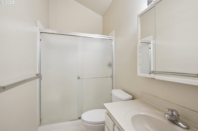 1200 NE Territorial Rd Unit 83, Canby, OR 97013 - bathroom featuring toilet, a shower stall, vanity, and vaulted ceiling