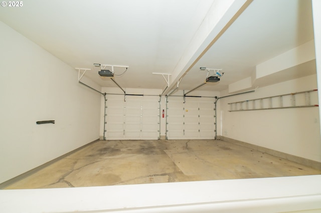 4020 NW Princess St, Corvallis, OR 97330 - garage with a garage door opener