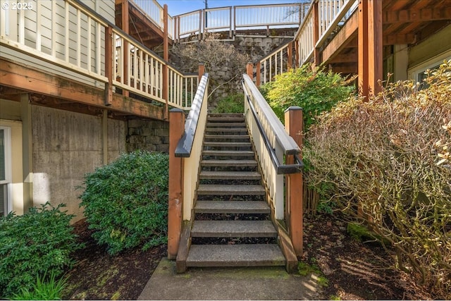 310 NW Uptown Ter Unit 1A, Portland, OR 97210 - view of stairway