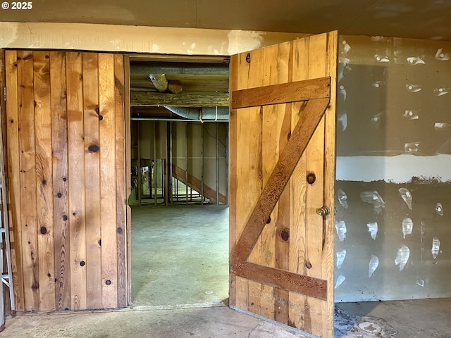 29202 Wallace St, Gold Beach, OR 97444 - interior space featuring concrete flooring