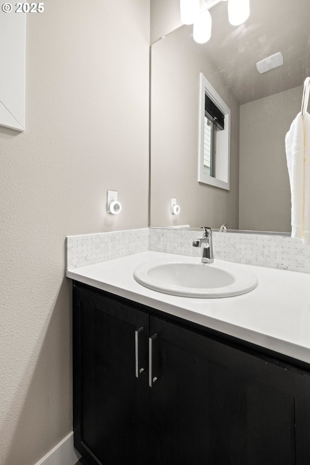 7886 SW Capitol Hill Rd, Portland, OR 97219 - bathroom with vanity