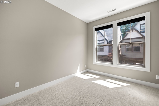 7886 SW Capitol Hill Rd, Portland, OR 97219 - empty room with carpet floors and baseboards