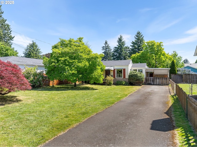 3128 SE 64th Ave, Portland, OR 97206 - view of front of home with driveway