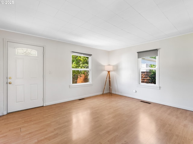 3128 SE 64th Ave, Portland, OR 97206 - entryway with light wood-style floors and baseboards