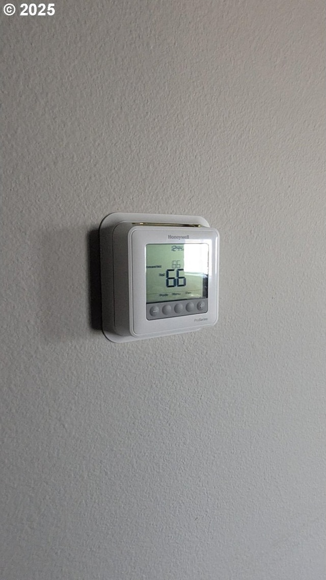 1745 NE 8th St, Hermiston, OR 97838 - view of interior details