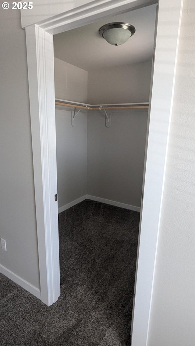 1745 NE 8th St, Hermiston, OR 97838 - spacious closet featuring dark colored carpet