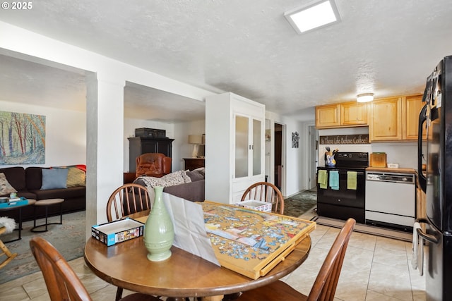 1831 E 14th St, The Dalles, OR 97058 - view of dining room