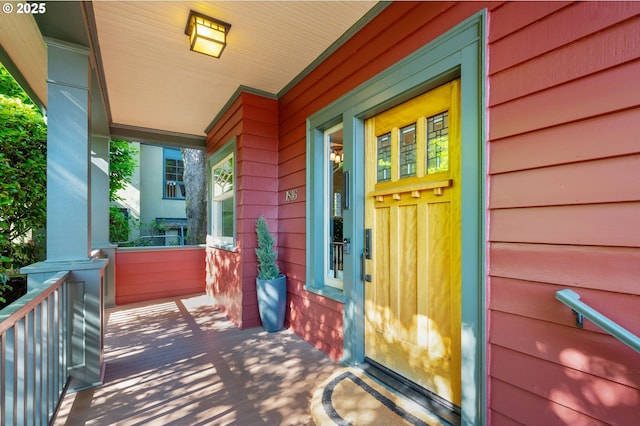 1816 NE 14th Ave, Portland, OR 97212 - view of exterior entry featuring covered porch