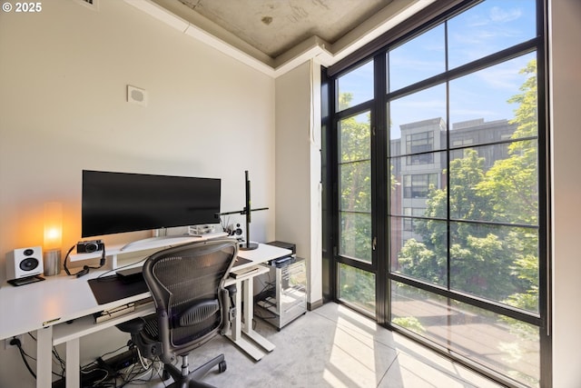 1030 NW 12th Ave Unit 201, Portland, OR 97209 - office space with ornamental molding