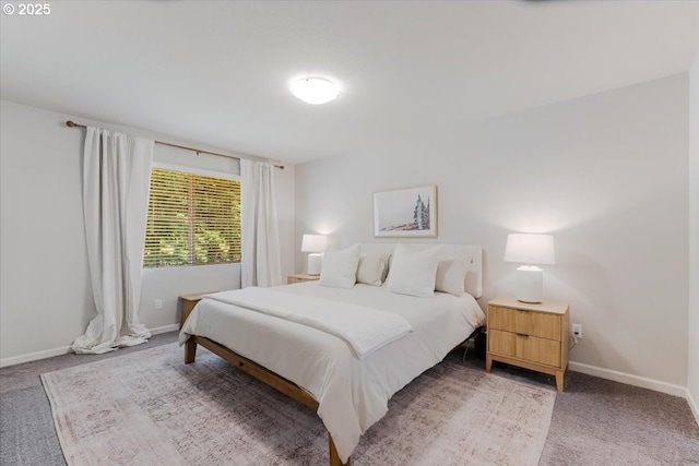 7010 SW Barr Ln, Tualatin, OR 97062 - bedroom featuring light carpet