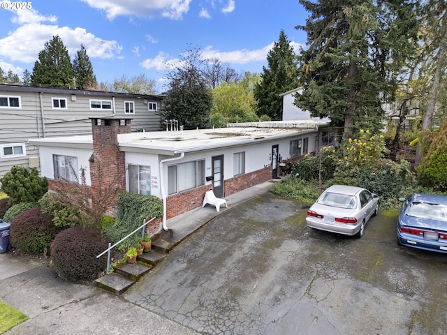 2544 NE Hoyt St, Portland, OR 97232 - townhome / multi-family property featuring brick siding
