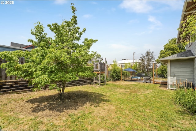 4919 NE 18th Ave, Portland, OR 97211 - view of yard