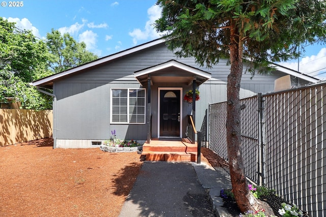 70 Jefferson Aly, Eugene, OR 97402 - view of front of property with crawl space