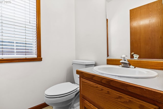 4060 Hampshire Ln, Eugene, OR 97404 - bathroom featuring vanity and toilet